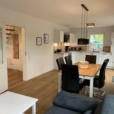 With 2 Bedrooms Дом отдыха *